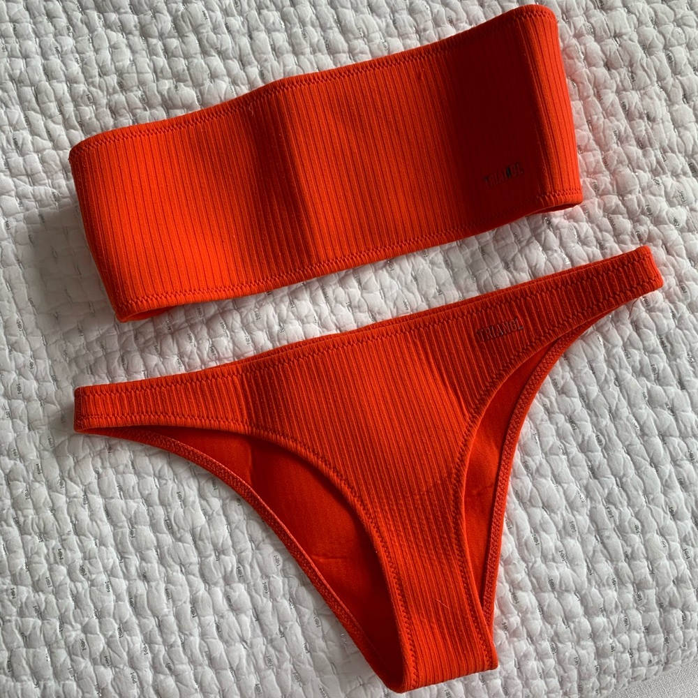 Triangl Bikini Set